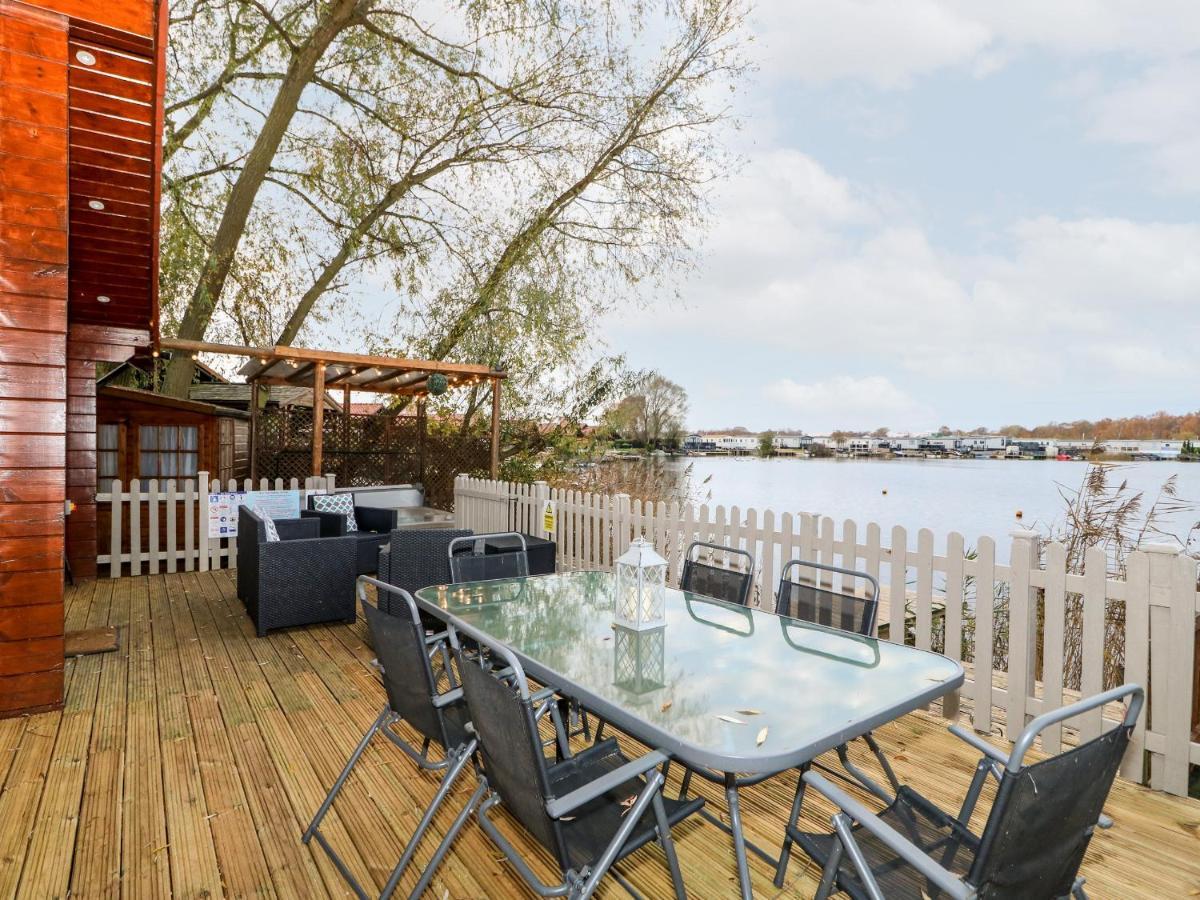 Teal Lodge Tattershall Buitenkant foto